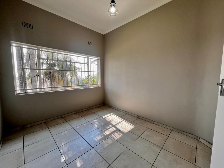 4 Bedroom Property for Sale in Safari Gardens North West